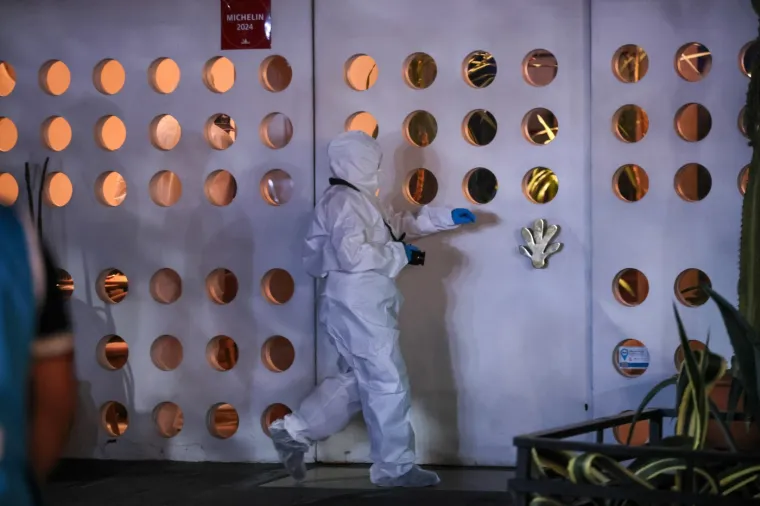 Fanovi u suzama! Pale svijeće ispred hotela nakon tragične smrti Liama Paynea