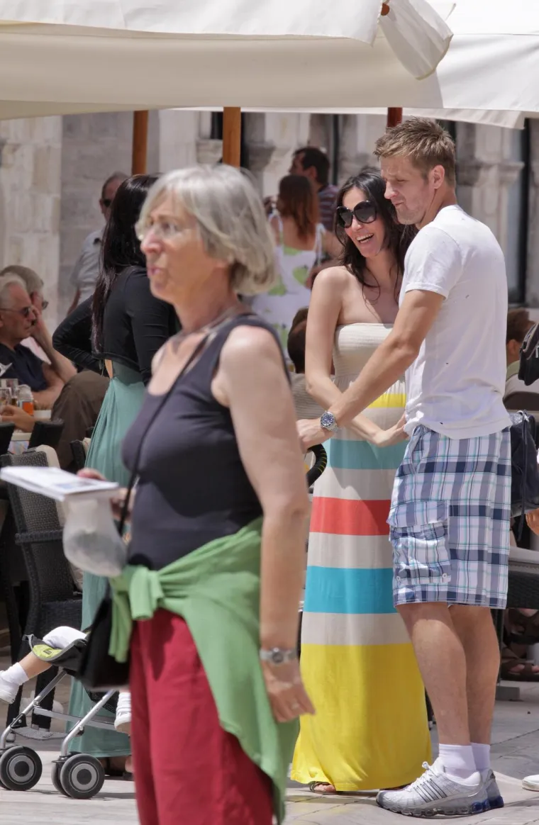 Tko je samozatajna supruga Igora Bi&scaron;ćana? Druži se s poznatim Hrvaticama i izgleda besprijekorno