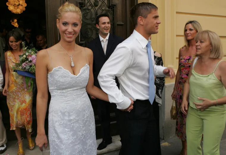 Ante Gotovac i Simona bili su u braku od 2005. do 2009. godine. Njihov brak trajao je četiri godine, a tijekom tog perioda često su bili prisutni u medijima zbog svog ekstravagantnog stila života i brojnih skandala. Njihov razvod 2009. godine također je bio medijski popraćen i postao tema brojnih naslova u hrvatskoj javnosti. Službeno su se razveli 2010. godine. 
