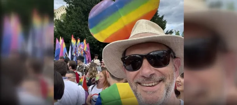 Bio u Zadru na festivalu tolerancije. Dobio čak i nagradu za najbolje odnose s medijima.