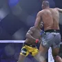 Ngannou je fintirao prvo, pa krenuo u rušenje Ferreire.