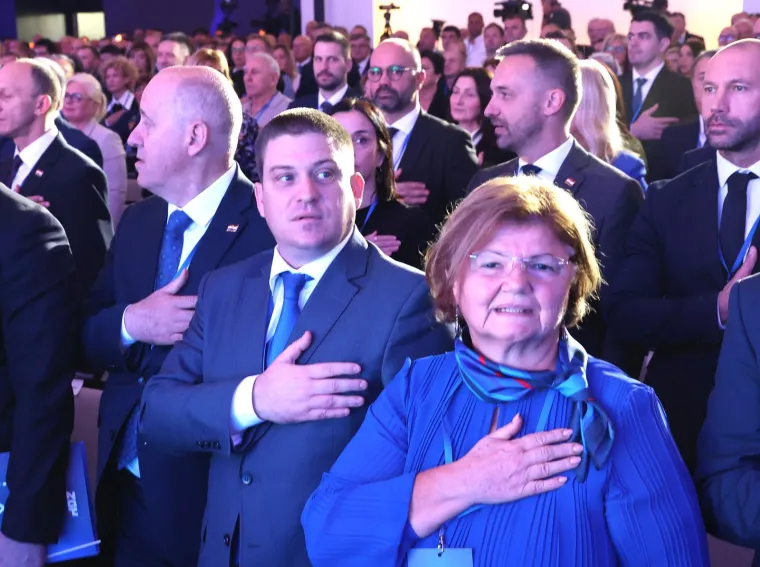 Pogledajte tko je sve do&scaron;ao na veliki Opći sabor HDZ-a u &Scaron;ibeniku