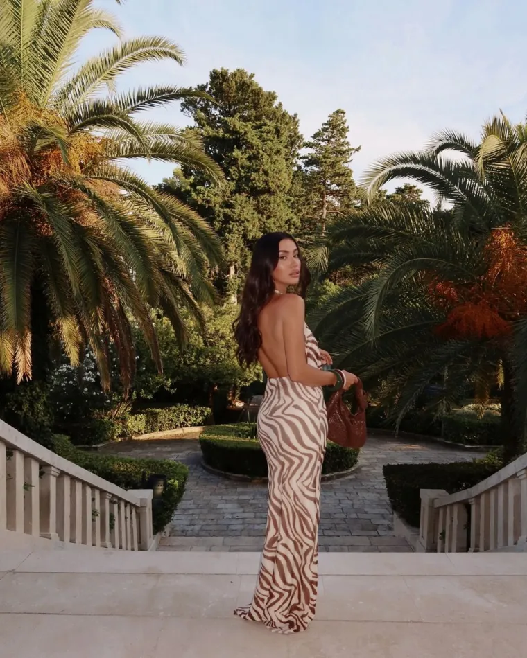 Hrvatsku Kim Kardashian prati gotovo milijun ljudi: Pogledajte senzualna izdanja influencerice