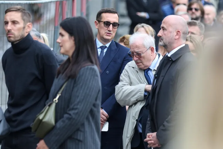 Zagrebački ispraćaj Ante Ćoru&scaron;ića: Do&scaron;li Dalić, Plenković, Božinović, Bebić...