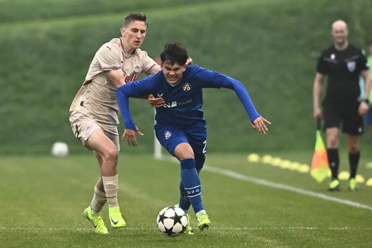 Mladi dinamovci pred Zajecovim očima imali igrača vi&scaron;e pa izgubili u Salzburgu