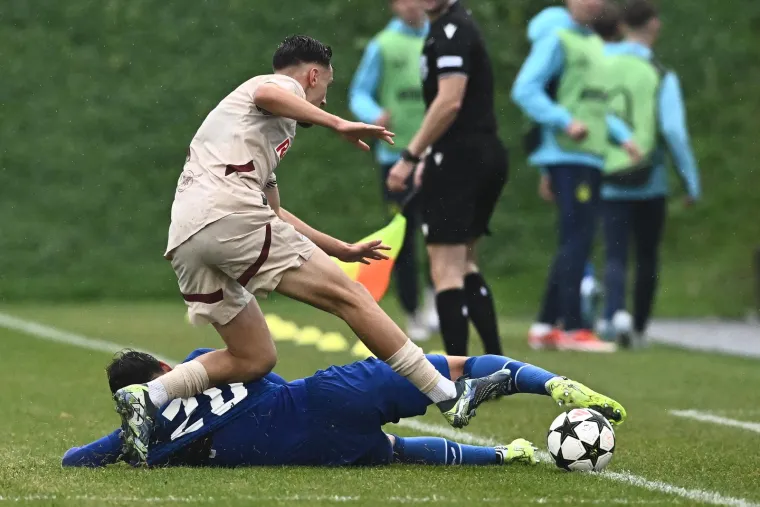 Mladi dinamovci pred Zajecovim očima imali igrača vi&scaron;e pa izgubili u Salzburgu