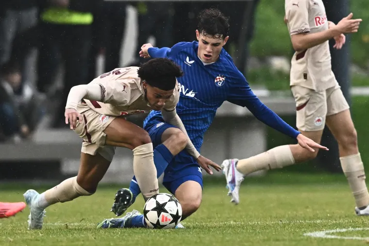 Mladi dinamovci pred Zajecovim očima imali igrača vi&scaron;e pa izgubili u Salzburgu