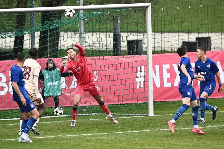 Mladi dinamovci pred Zajecovim očima imali igrača vi&scaron;e pa izgubili u Salzburgu