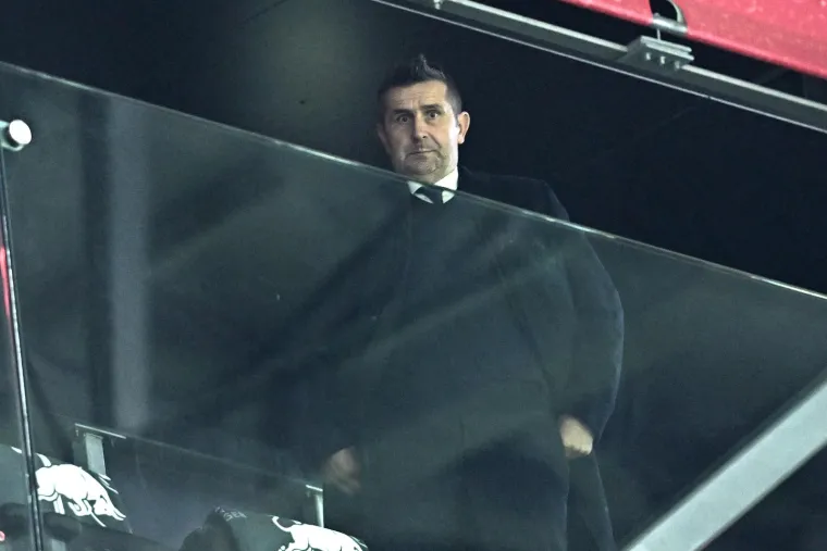 Bjelica je odradio pripremu utakmice i s momčadi bio do posljednjeg trenutka, ali utakmicu mora pratiti s tribina.