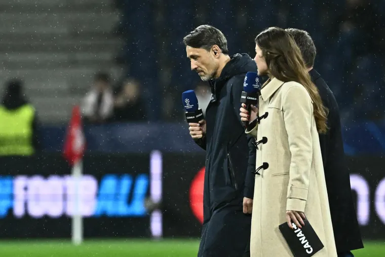 Dinamovce u Salzburgu dočekale poruke na tribinama, na meti bila dva igrača