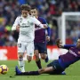 Vodimo vas na put kroz vrijeme. Modrić je vrtio velikane kao na vrtuljku. Pamte ga Messi, Iniesta, Neymar...