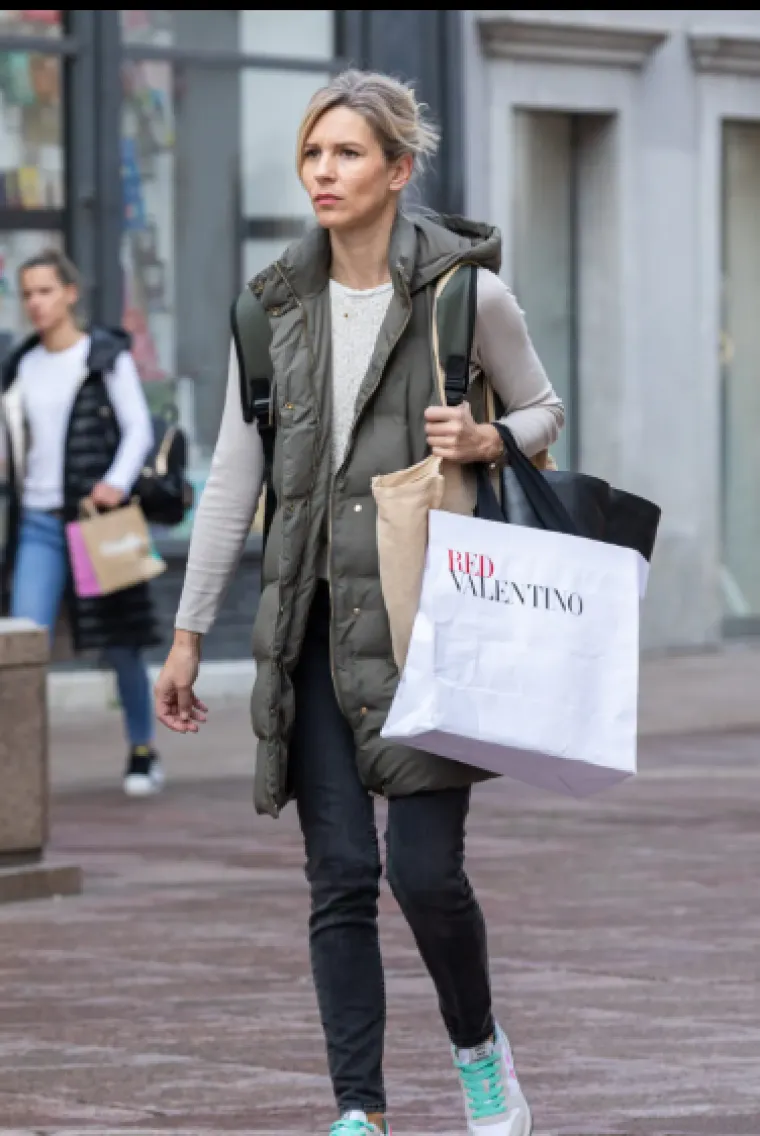 Riječani u stilu prkose tmurnom vremenu: Starije generacije zasjale na &scaron;pici