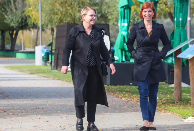 Toplije vrijeme Dalmatince namamilo u more, a Međimurce na obalu rijeke Mure: Kakva uživancija!