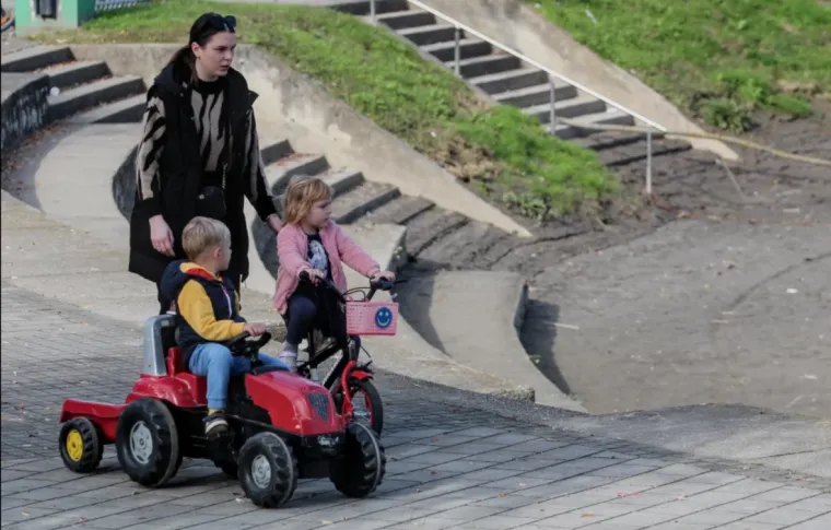 Toplije vrijeme Dalmatince namamilo u more, a Međimurce na obalu rijeke Mure: Kakva uživancija!