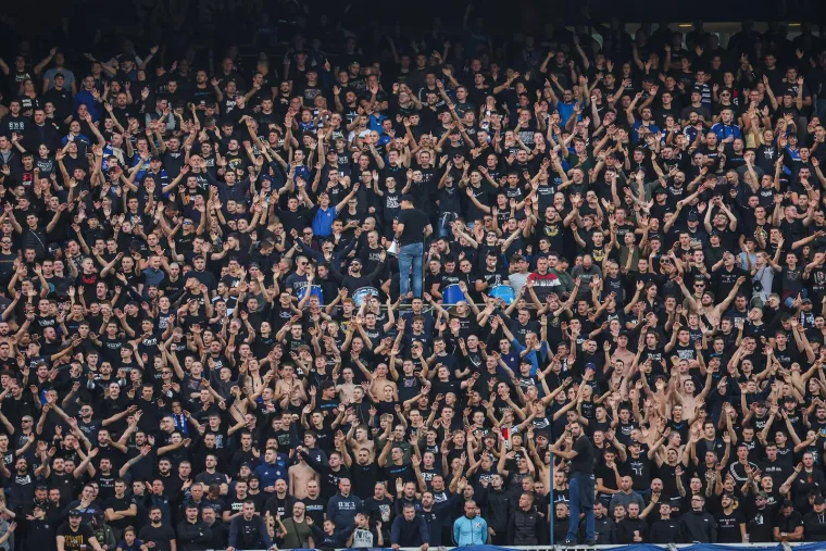 Dinamu su navijači opet bili 12. igrač.