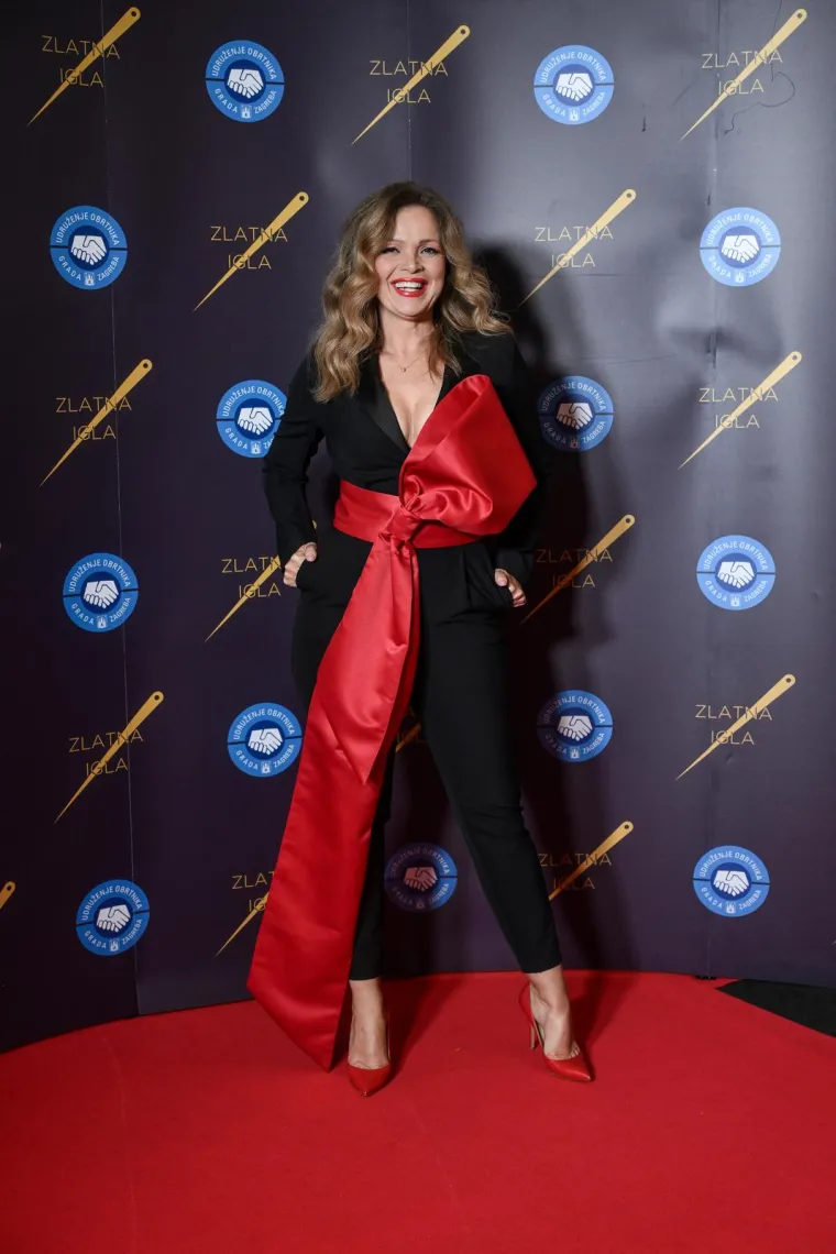 Modna revija okupila zvijezde: Jakov bez Kolinde, Sandra Bagarić zasjenila sve