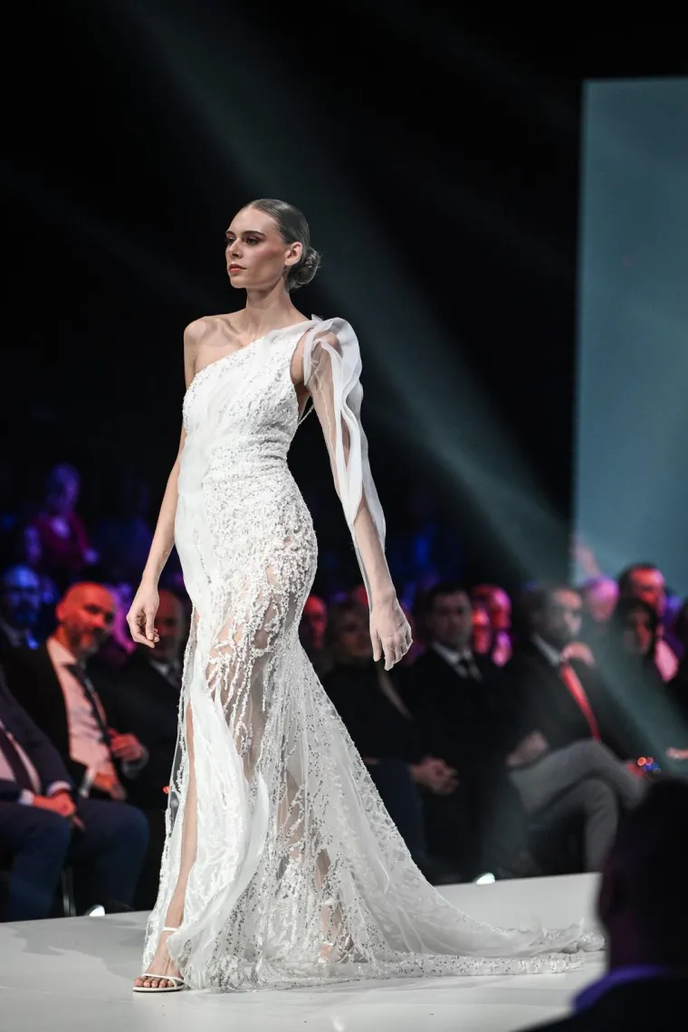 Modna revija okupila zvijezde: Jakov bez Kolinde, Sandra Bagarić zasjenila sve
