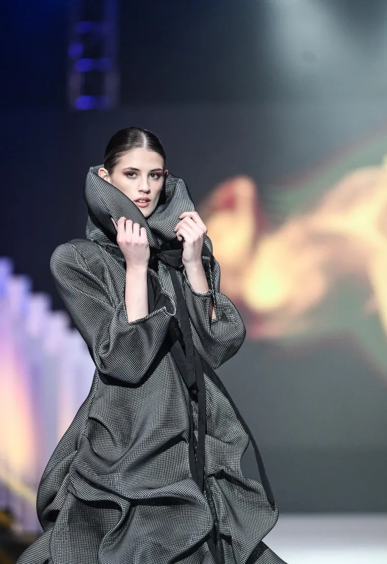 Modna revija okupila zvijezde: Jakov bez Kolinde, Sandra Bagarić zasjenila sve