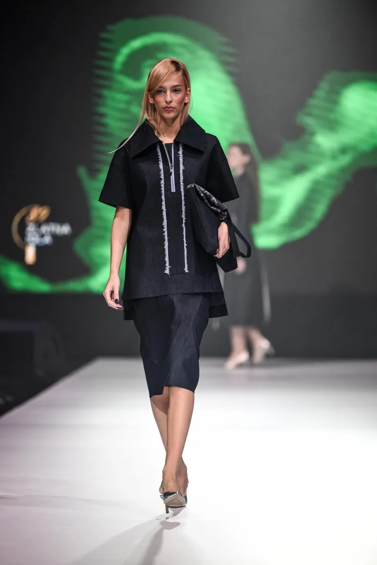 Modna revija okupila zvijezde: Jakov bez Kolinde, Sandra Bagarić zasjenila sve