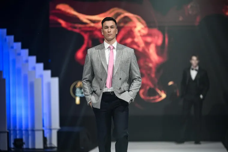 Modna revija okupila zvijezde: Jakov bez Kolinde, Sandra Bagarić zasjenila sve