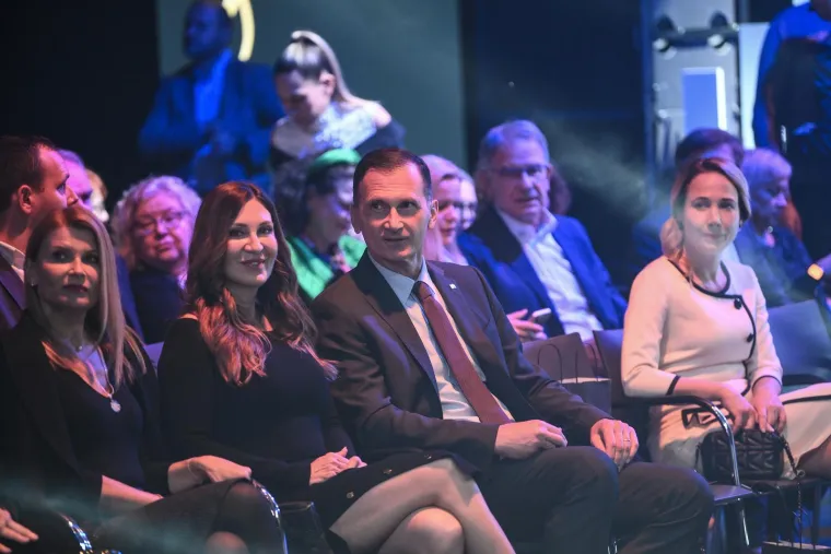 Biv&scaron;i ministar znanosti i obrazovanja Dragan Primorac i zastupnica Hrvatskog Sabora Jasenka Augustan Pentek