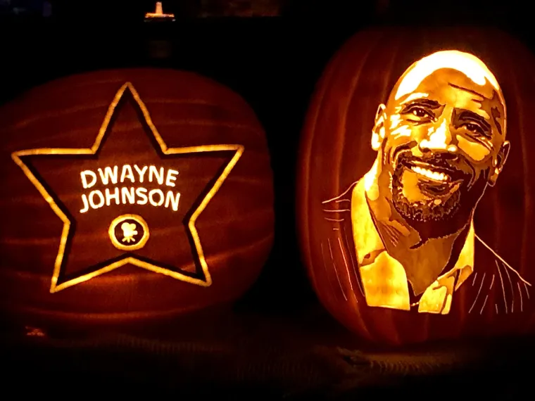 Mnogi kafići, klubovi i restorani organiziraju tematske zabave, a neki trgovački centri i &scaron;kole također održavaju Halloween događanja.