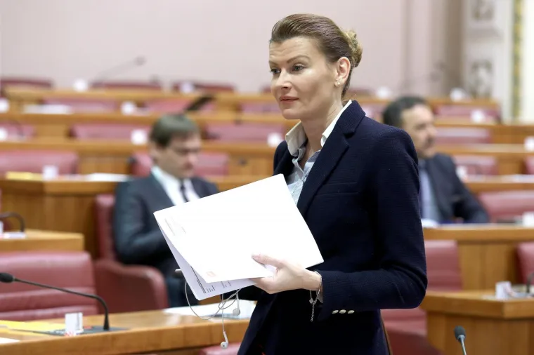 Kad ona ušeta, sabor zanijemi: Natjecala se za Miss Hrvatske, a sada zastupa SDP