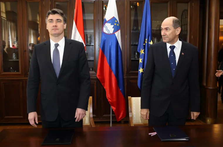 2013. Hrvatski i slovenski premijeri Zoran Milanović i Janez Jan&scaron;a
