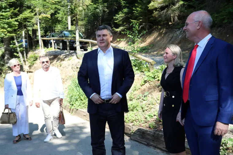 Dečko s Trnja stigao do Pantovčaka iako se u 'prvom mandatu' potukao s učenikom