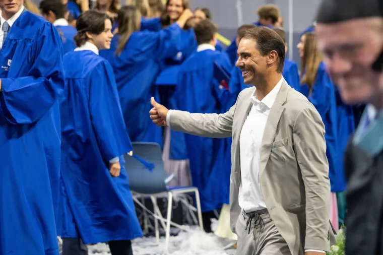 Nadalova teniska akademija uni&scaron;tena u poplavi: Rafa slomljen zbog velikog broja djece