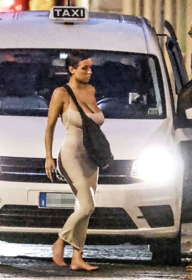 Ovo je luksuzna kuća koju je Kanye West kupio za 35 milijuna dolara: Ima 18 kupaonica