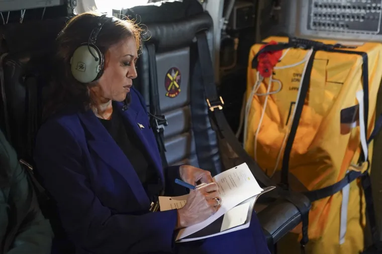 'Operacija kokosovo stablo': Kako je Kamala postala legendarno 'deri&scaron;te' i zavr&scaron;ila na čokoladi?