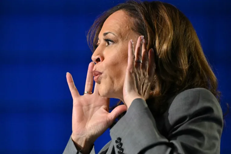 'Operacija kokosovo stablo': Kako je Kamala postala legendarno 'deri&scaron;te' i zavr&scaron;ila na čokoladi?