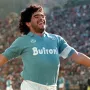 Brzo je nadmašio lokalno okruženje, sa 15 je već igrao za Argentinos Juniors postao najmlađi igrač ikad u Primeri. Sa 16 je debitirao u dresu &quot;Gauča&quot;, u prijateljskoj utakmici protiv Mađarske, a sa 19 je prvi put bio najbolji igrač Južne Amerike.

Nakon pet godina u Juniorsima, 1981. je preselio u Boca Juniorse. Unatoč činjenici da se na &quot;La Bomboneri&quot; zadržao samo jednu sezonu, Maradona je od nje napravio posebnu. Sa 28 golova u 40 nastupa odveo je momčad do naslova Primere. Iako su Bocini obožavatelji željeli da zauvijek ostane, već nakon jedne sezone je otišao u Barcelonu za tada rekordnih 7.3 milijuna dolara.

Nakon dvije sezone na Camp Nou preselio je u Napoli za još jedan svjetski rekord od 13 milijuna dolara. Po njegovom dolasku u Napulj, lokalne novine zabilježile su da gradu nedostaju škole, autobusi, kuće, zaposlenje, ali ništa nije važno kao Maradona. Kada je ugledao 75.000 ljudi na predstavljanju bila je to &apos;ljubav na prvi pogled&apos;.