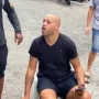 Ovaj put s pivom i cigaretom u rukama, dok su ga prolaznici snimali u lošem izdanju.
