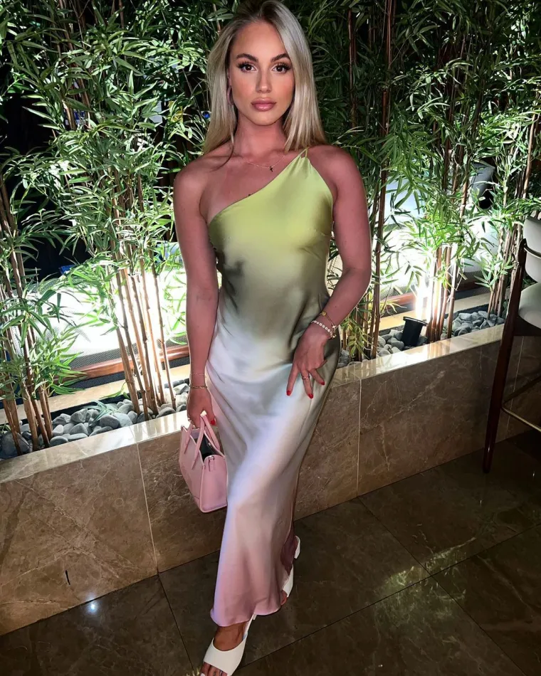 Za njom se okreću mu&scaron;karci, a ona za loptom: Tko je najljep&scaron;a nogometa&scaron;ica na svijetu?