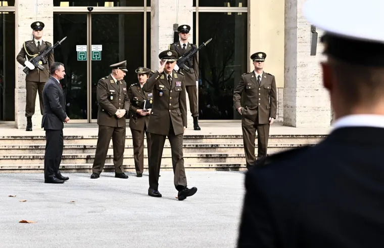 Sastanku su također prisustvovali načelnici uprava Glavnog stožera OSRH i zapovjednici grana OSRH