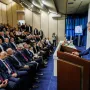 Nekoliko sati prije ispraćaja na poljudu je održana komemoracija za Tončija Gabrića