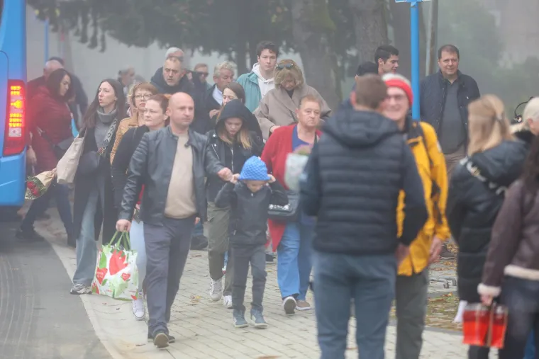 Kamere snimile Ivicu Todorića na Mirogoju: 'I naravno svi gledaju cijelu obitelj'