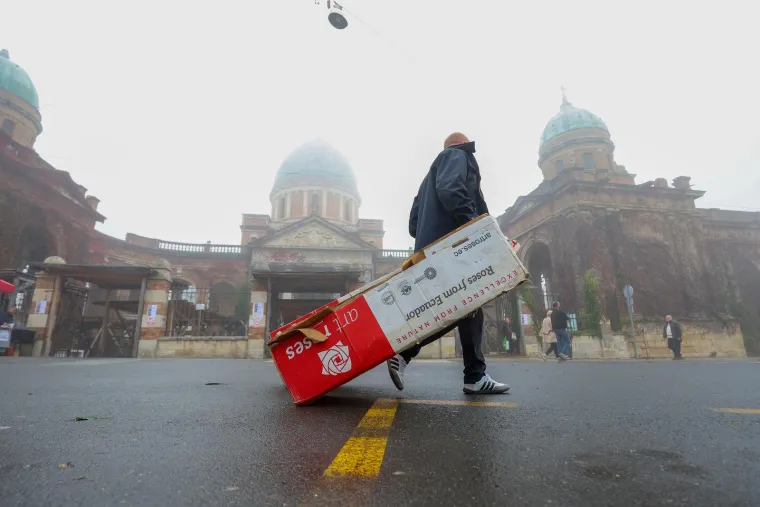 Kamere snimile Ivicu Todorića na Mirogoju: 'I naravno svi gledaju cijelu obitelj'