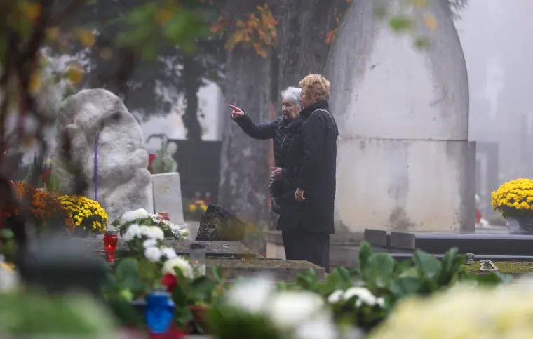 Kamere snimile Ivicu Todorića na Mirogoju: 'I naravno svi gledaju cijelu obitelj'