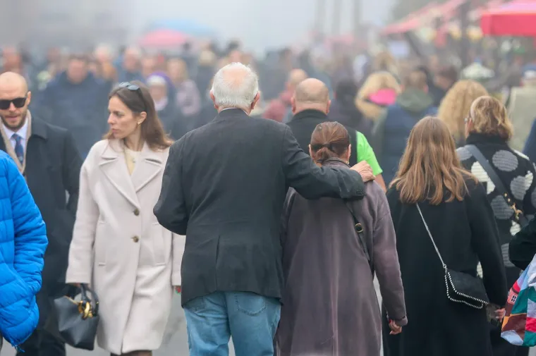 Kamere snimile Ivicu Todorića na Mirogoju: 'I naravno svi gledaju cijelu obitelj'