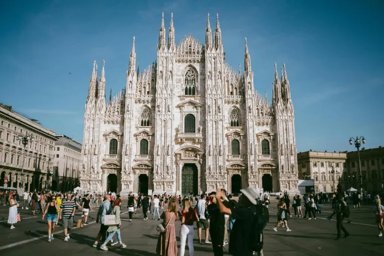 5. Milano