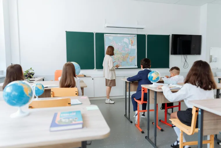Nedavne izmjene imaju za cilj poboljšati kvalitetu nastave i usredotočiti se na kritičko razmišljanje i matematiku. 