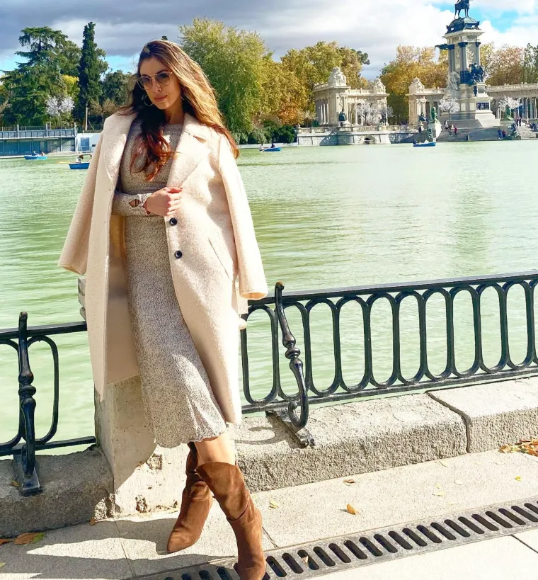 Vedrana je kratko bila u vezi s nogometa&scaron;em, a njihova ljubav počela je 2011. godine. 