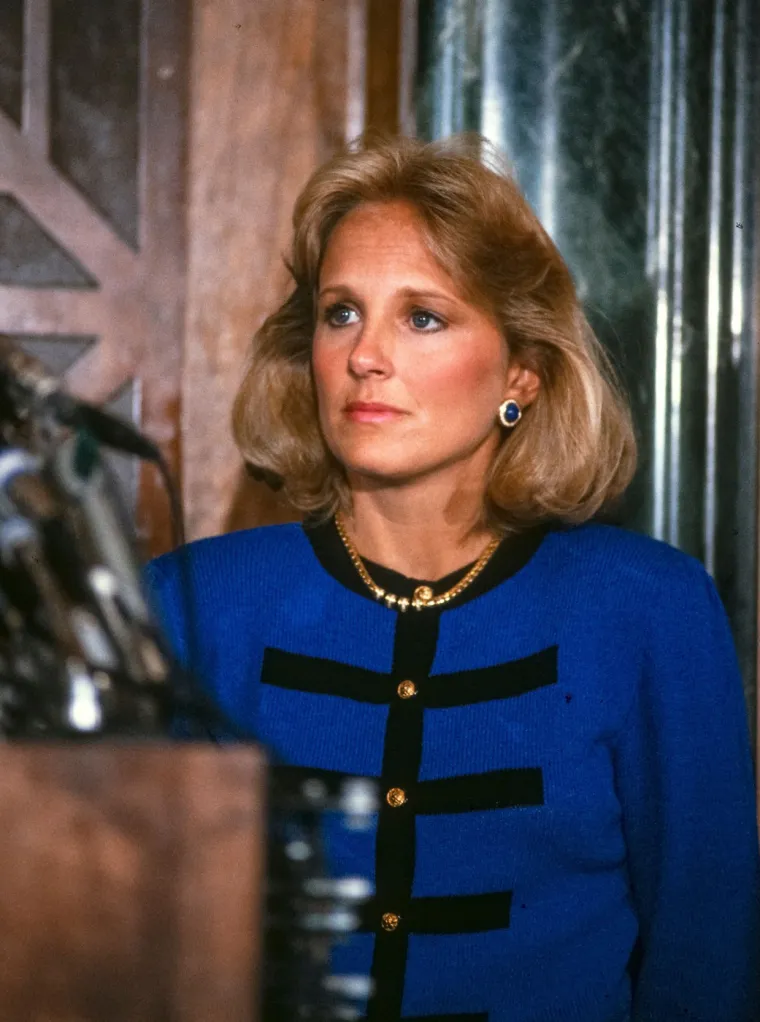 Jill Biden supruga je Joea Bidena, 46. predsjednika SAD-a, koji je preuzeo dužnost u siječnju 2021. godine. 