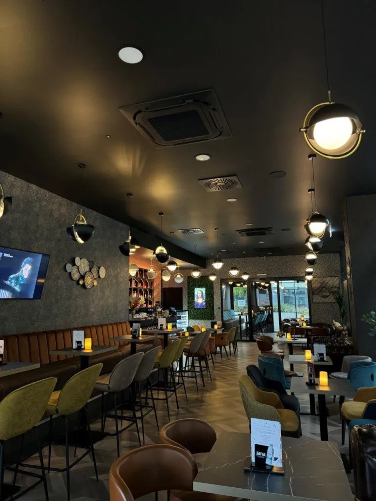 Kako su dva studenta stvorila omiljeni zagrebački kafić s du&scaron;om