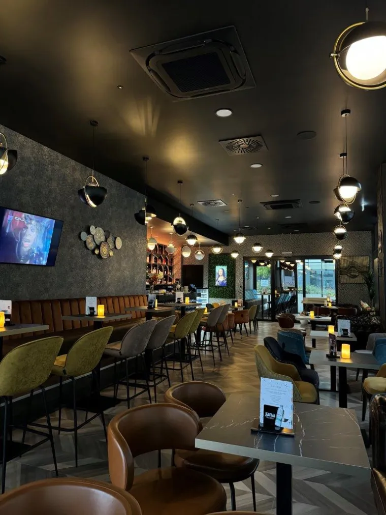 Kako su dva studenta stvorila omiljeni zagrebački kafić s du&scaron;om