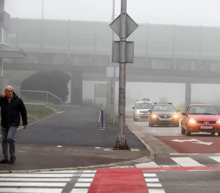 Magloviti Karlovac živnuo: Na ulicama &scaron;etači i dobra ekipa, pogledajte atmosferu