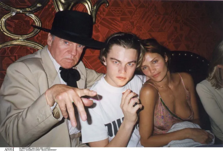 1997.: Helena Christensen i Leonardo DiCaprio